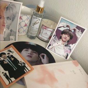 BTS album and photocards💜